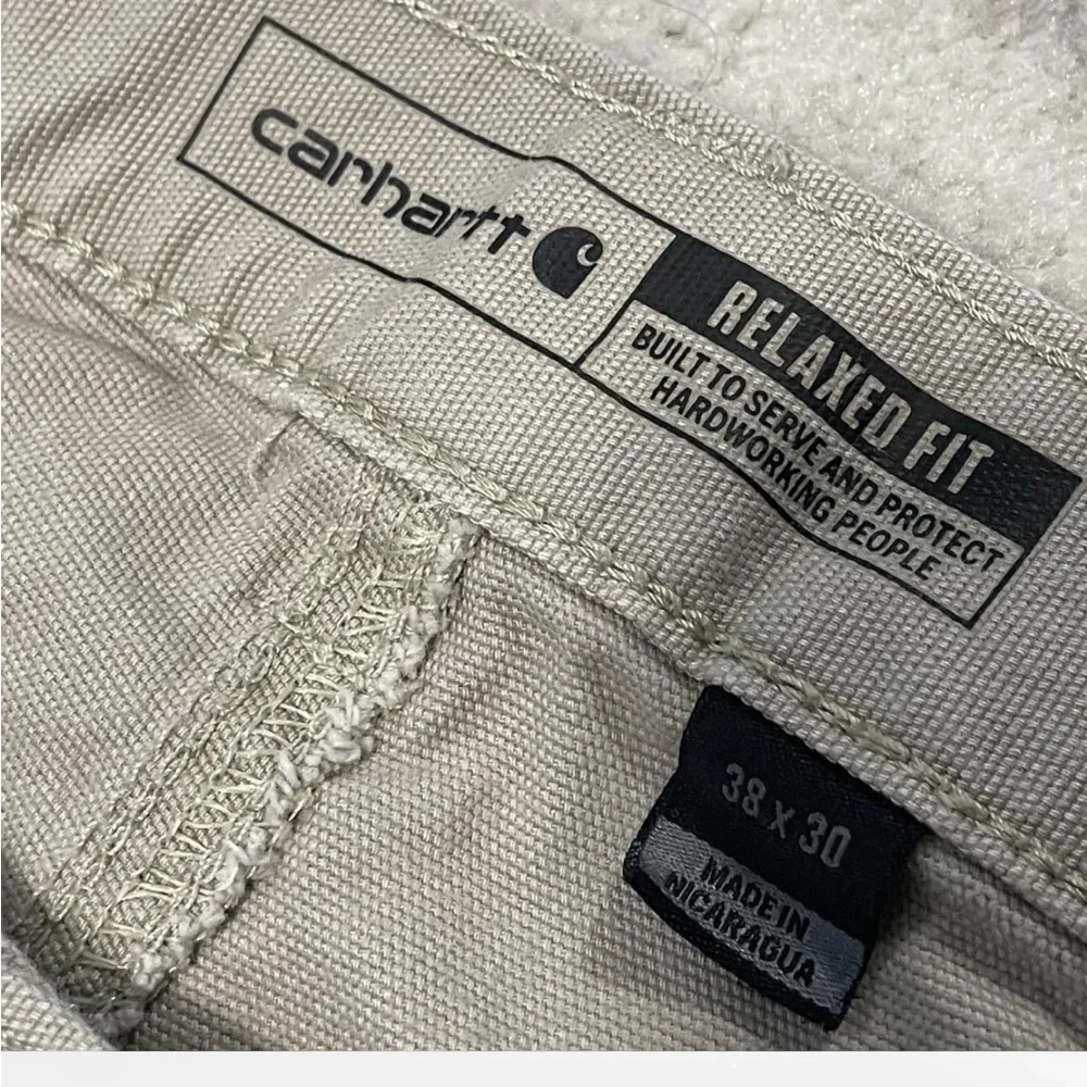 Carhartt Relaxed Fit Utility Work
Pants - Size 38x30 (Khaki) excellent condition - Picture 2 of 6